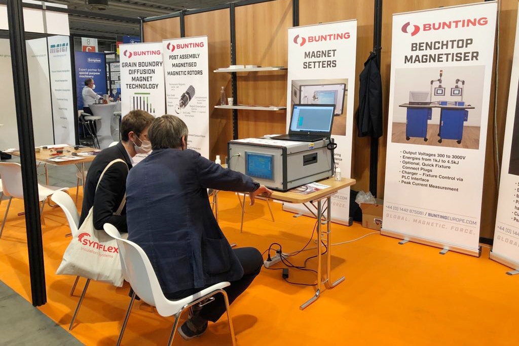 Bunting Coiltech Italia 2021 Demonstrating the Magnet Setter