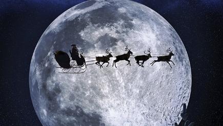 Magnets Help Santa Deliver Presents and Reindeer Fly